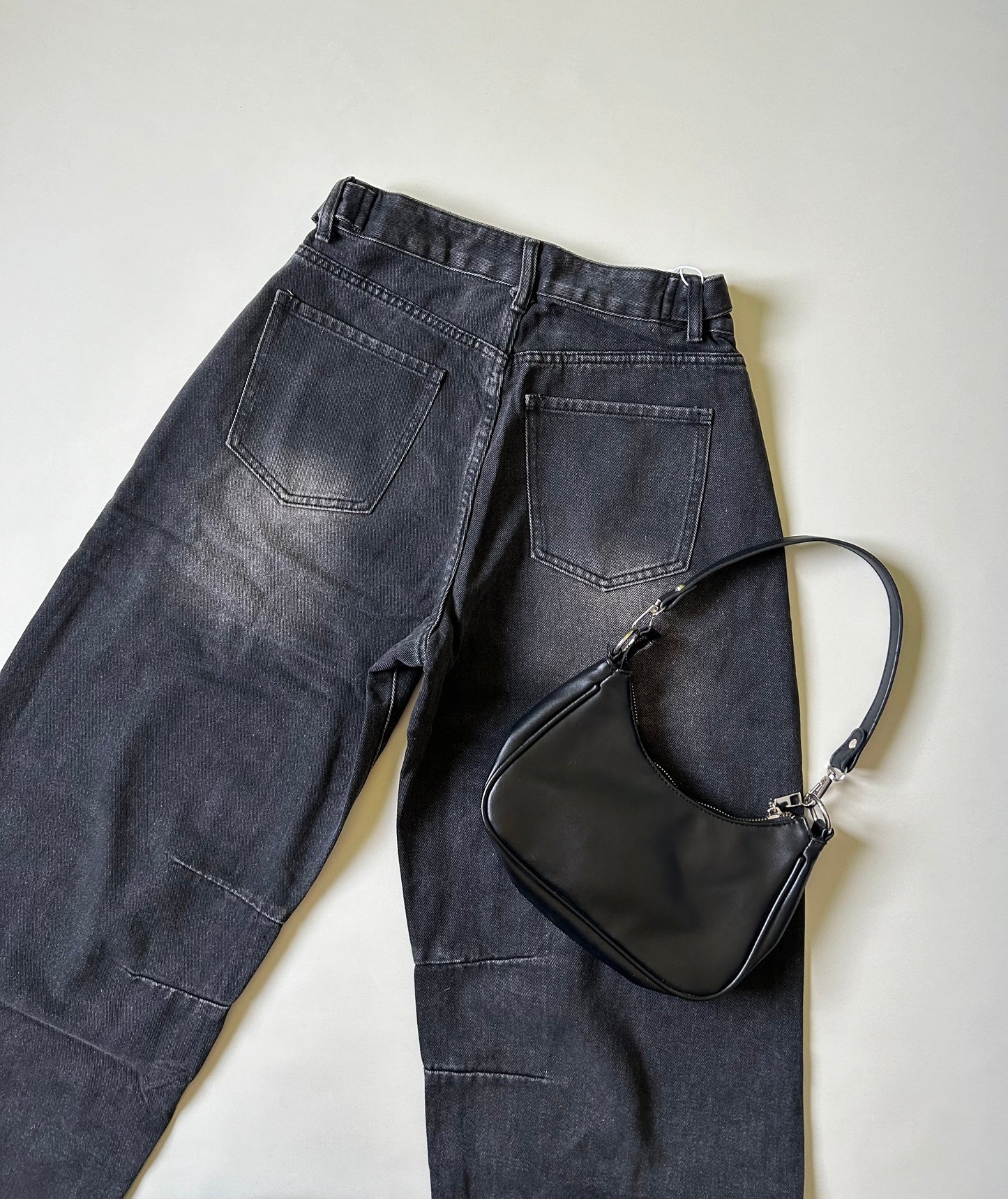 Baggy Negro Focalizado