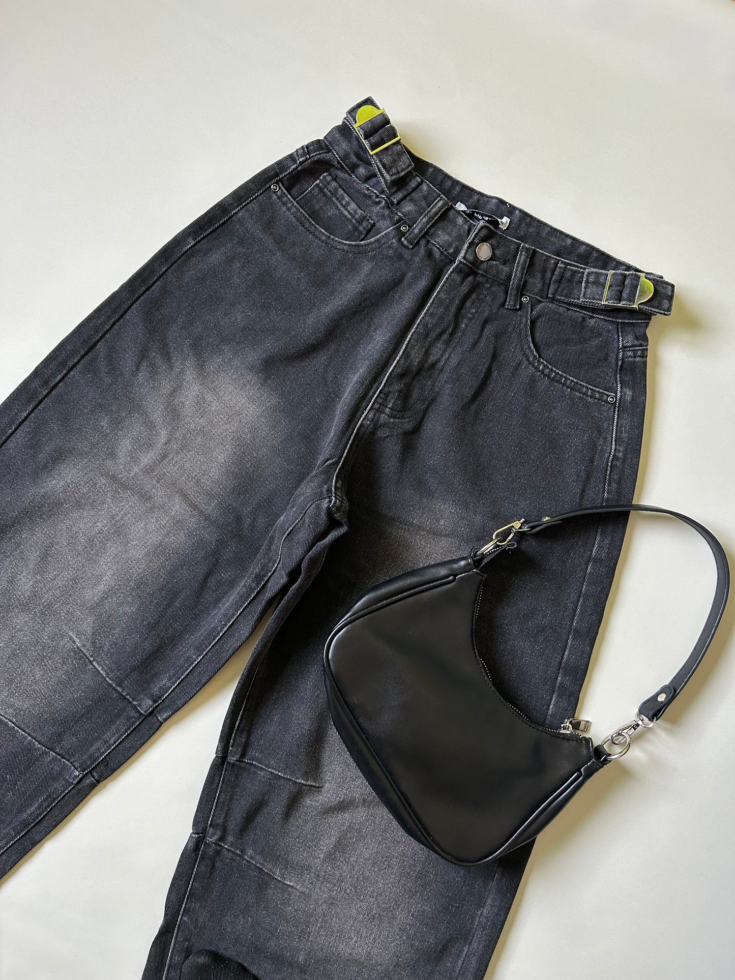 Baggy Negro Focalizado