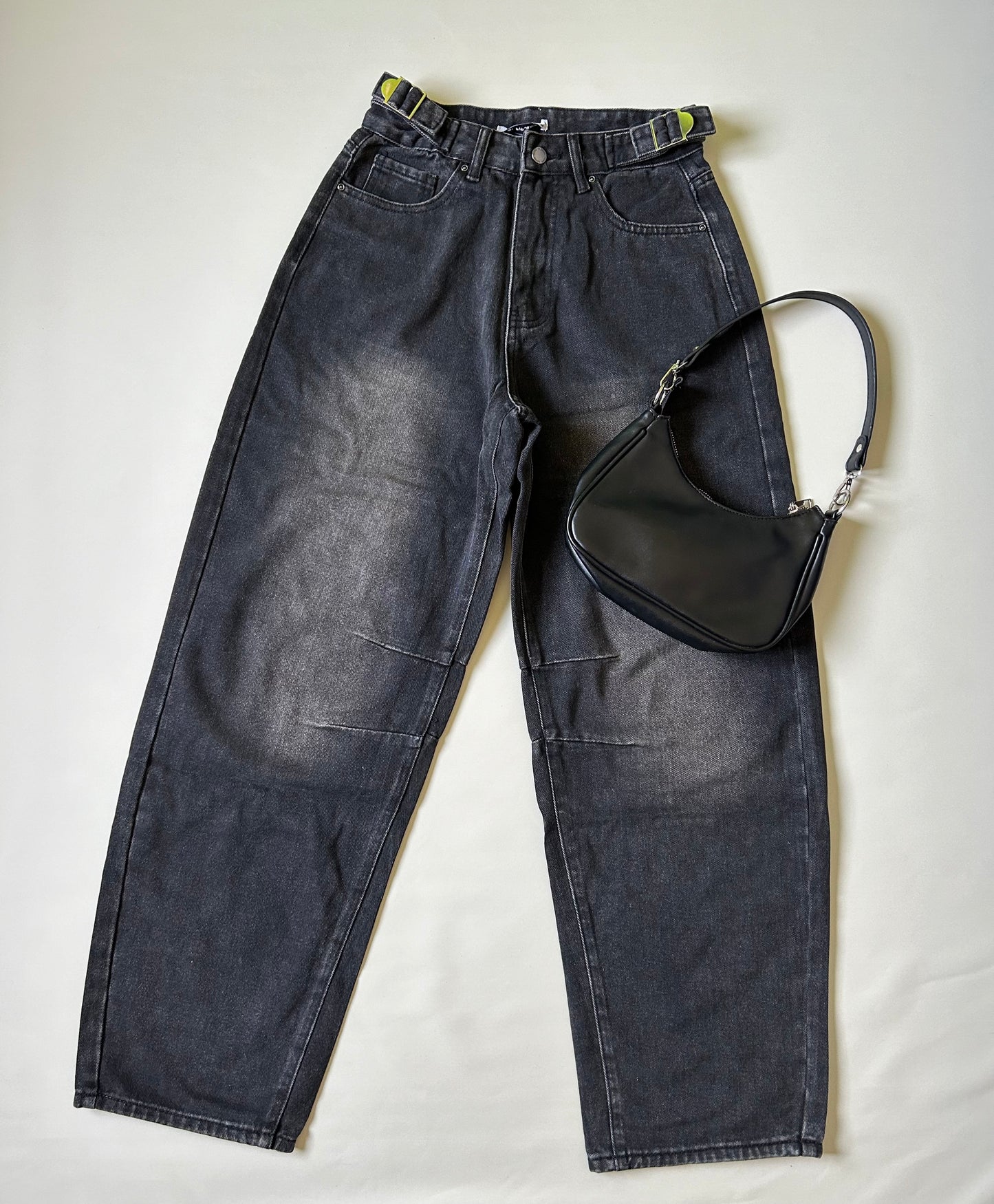 Baggy Negro Focalizado