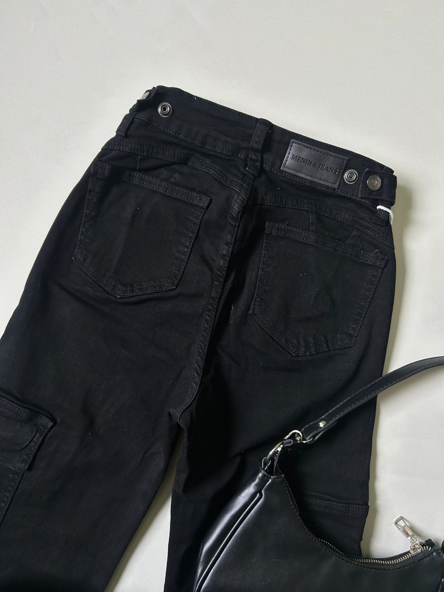 Cargo negro