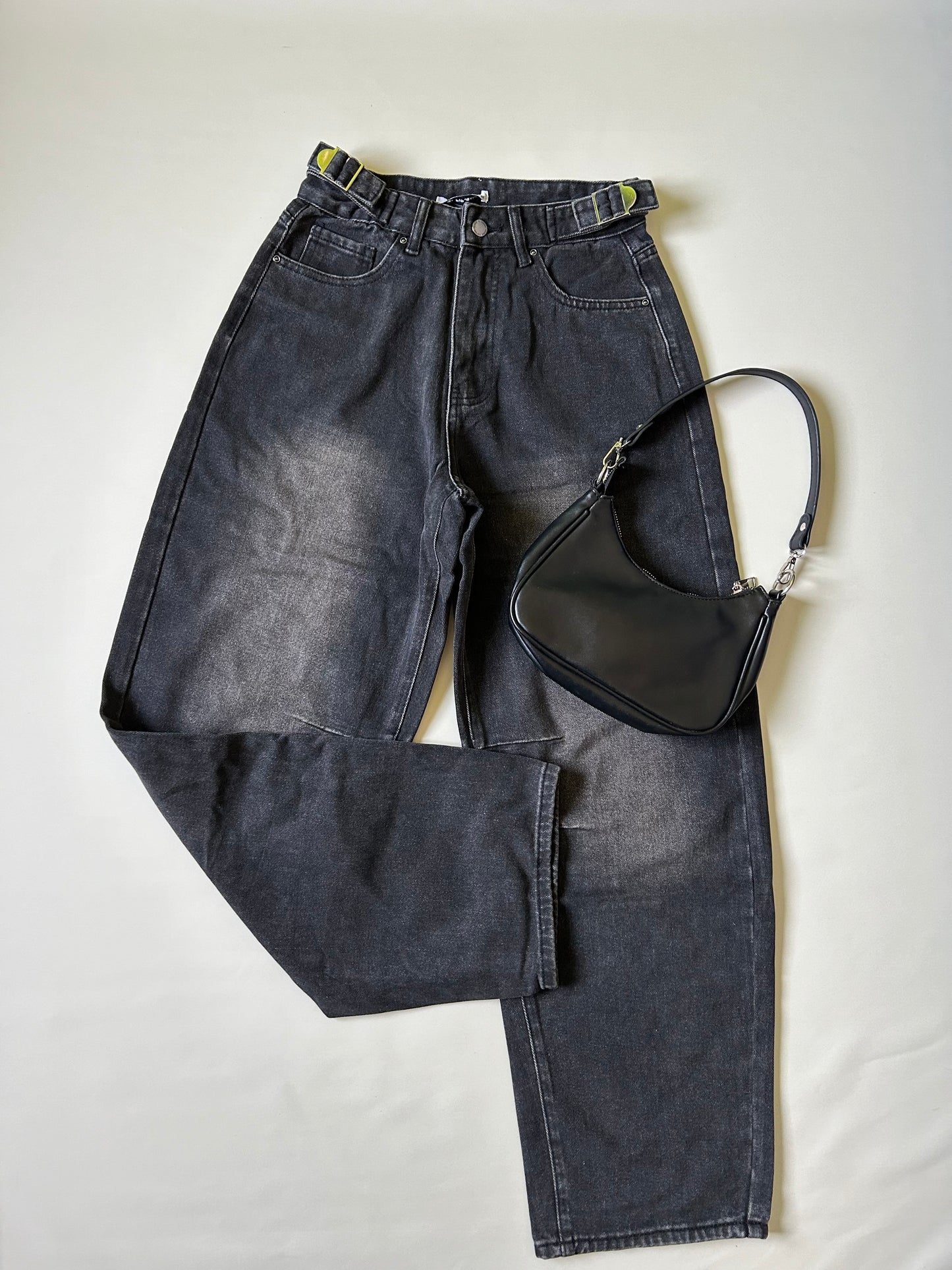 Baggy Negro Focalizado