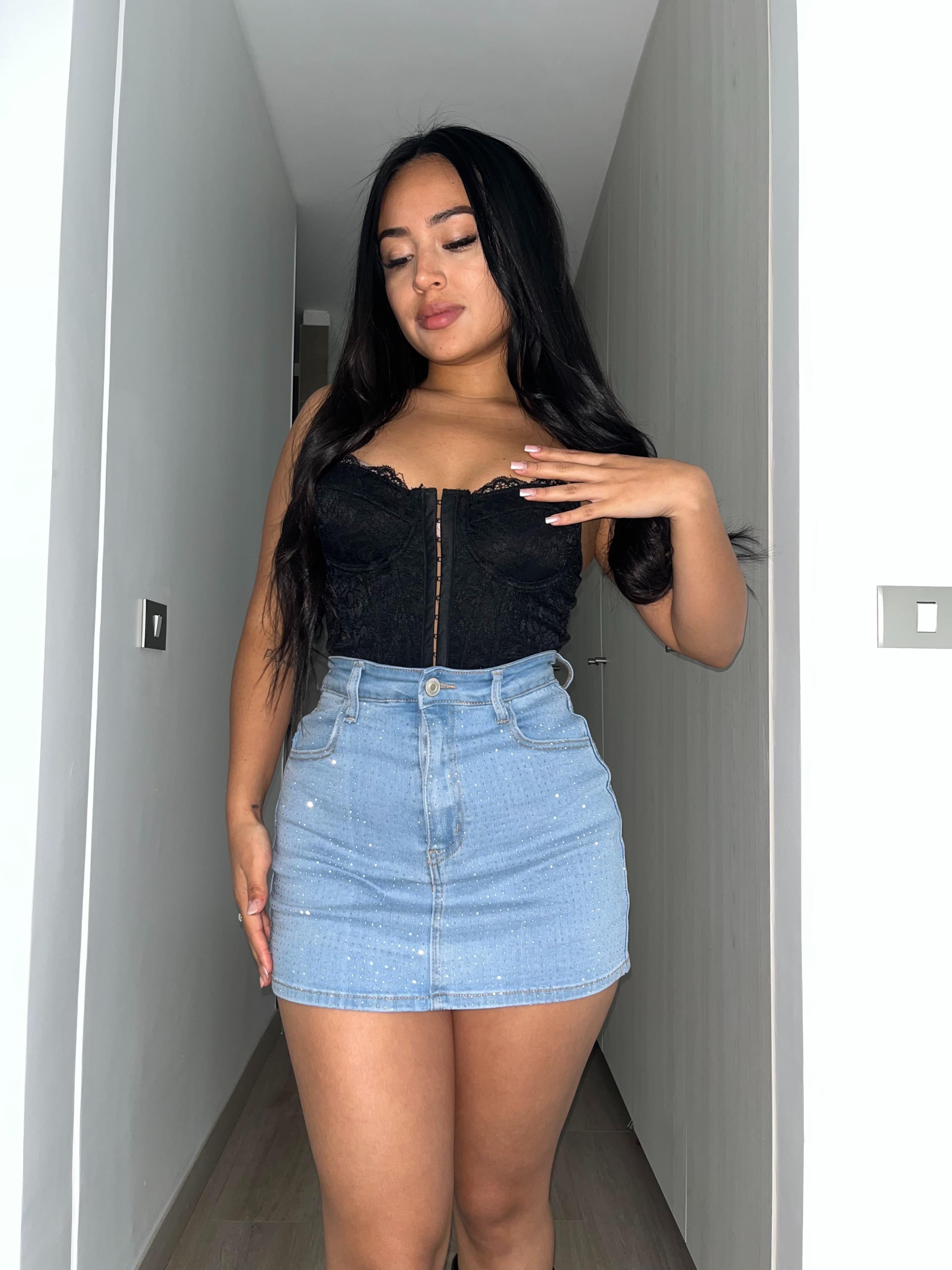 Falda short brillos celeste