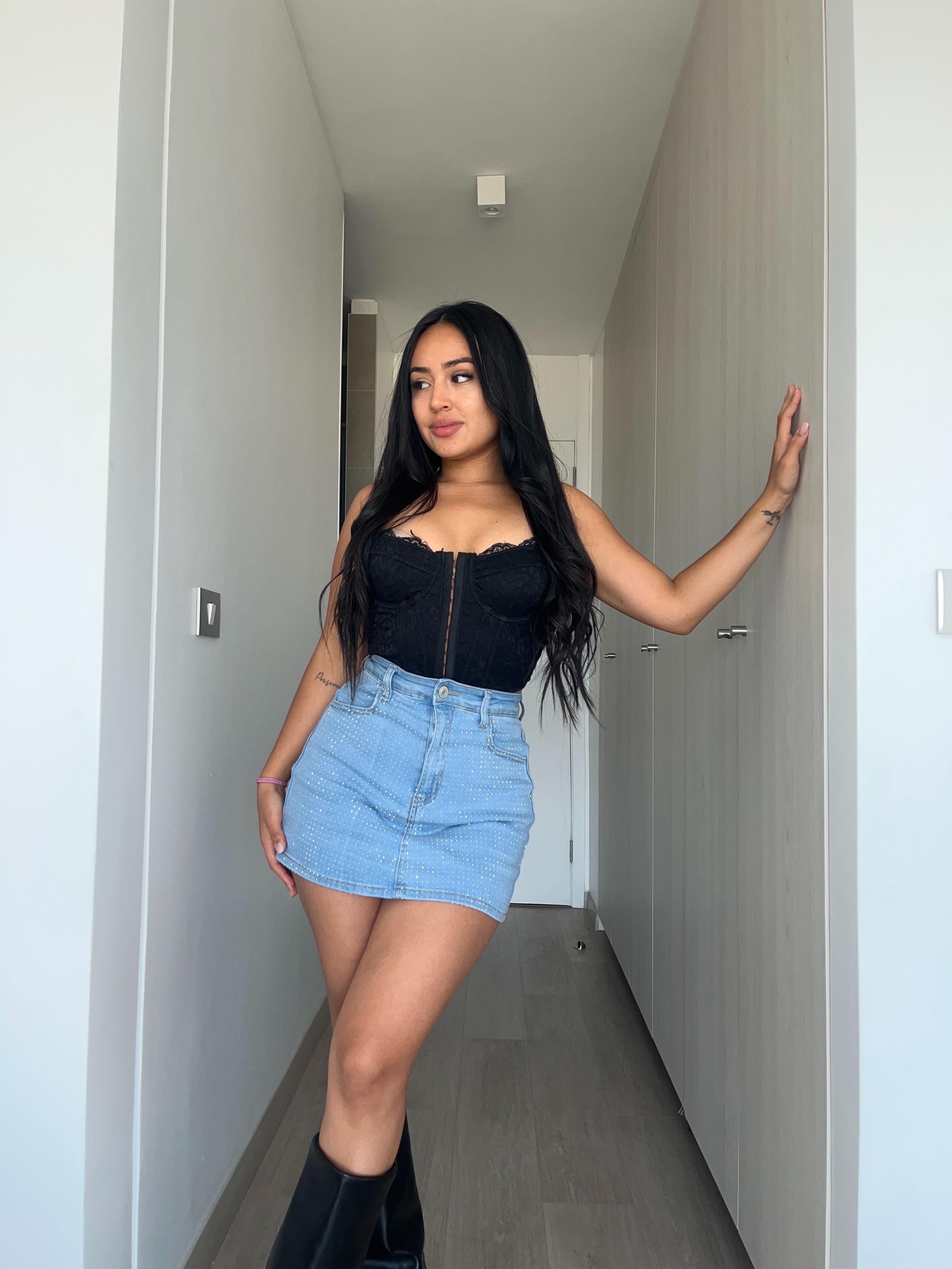 Falda short brillos celeste