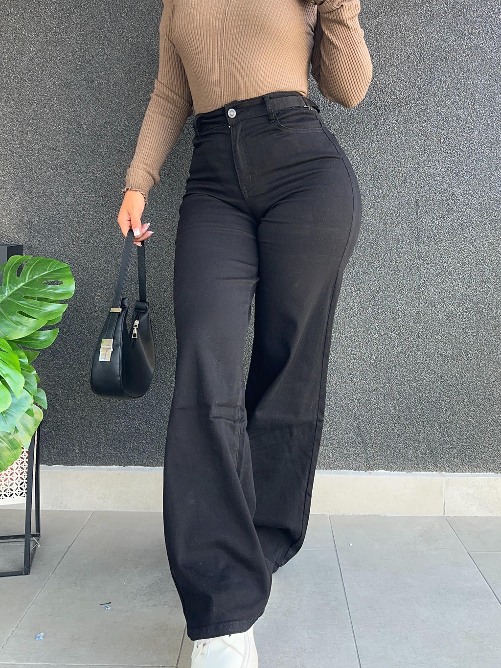 Wide leg negro