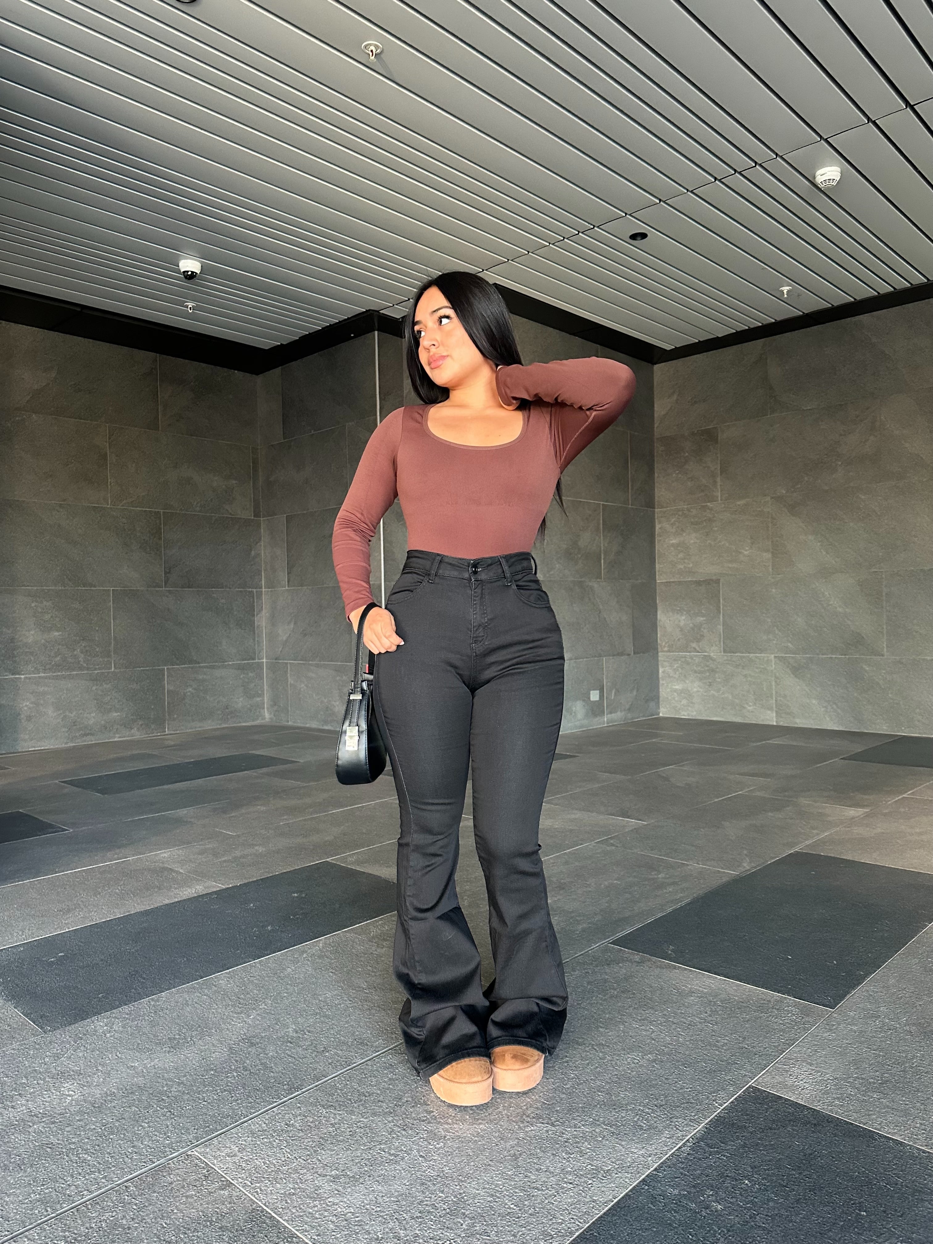 Flare jeans negro Grecia